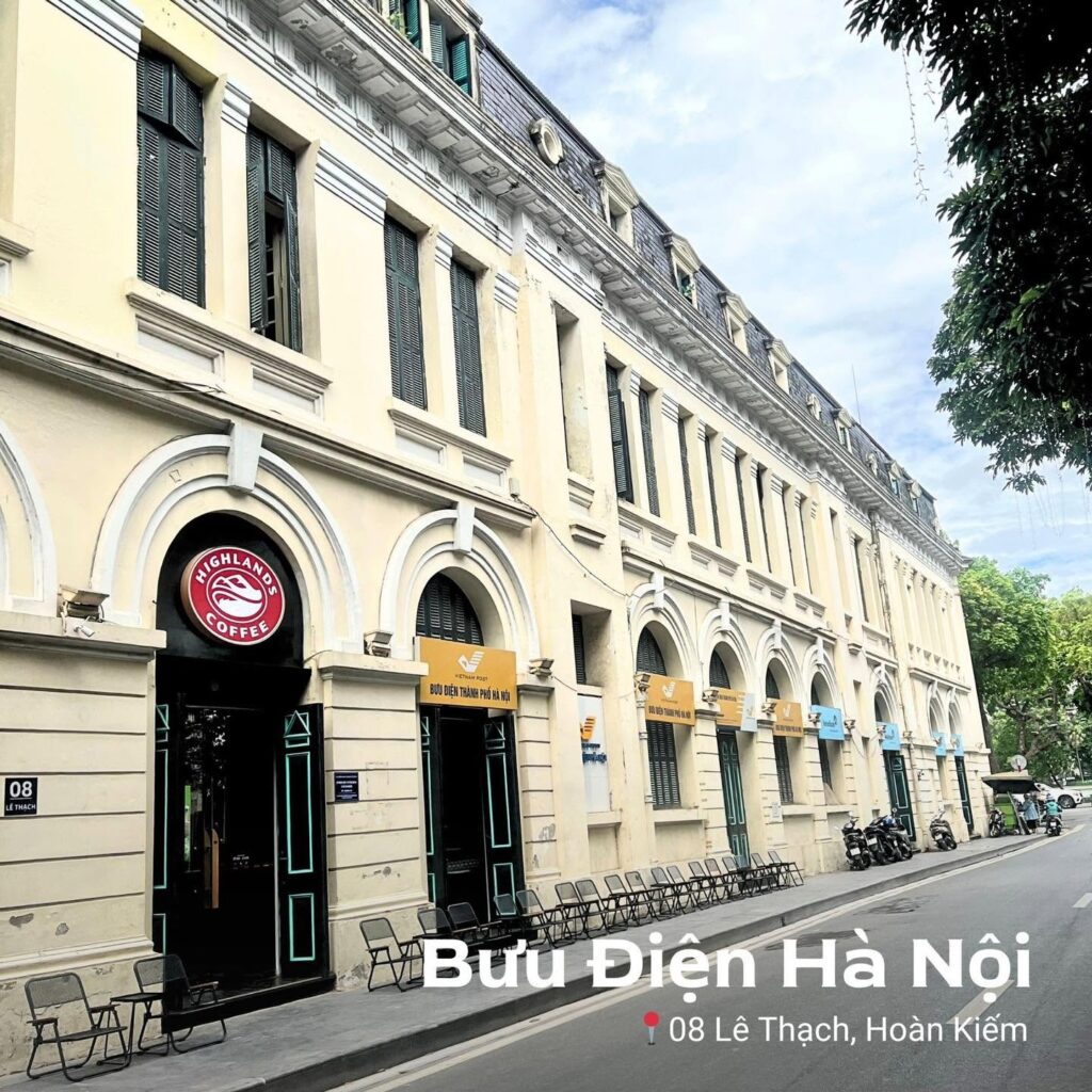 Highlands Coffee Bưu Điện Hà Nội