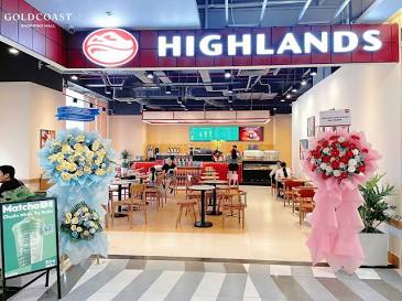 Top 10 Quán Highlands Coffee Nha Trang Đẹp Nhất Đáng Trải Nghiệm 9 Thiết kế hiện đại tại Highlands Coffee Gold Coast Nha Trang