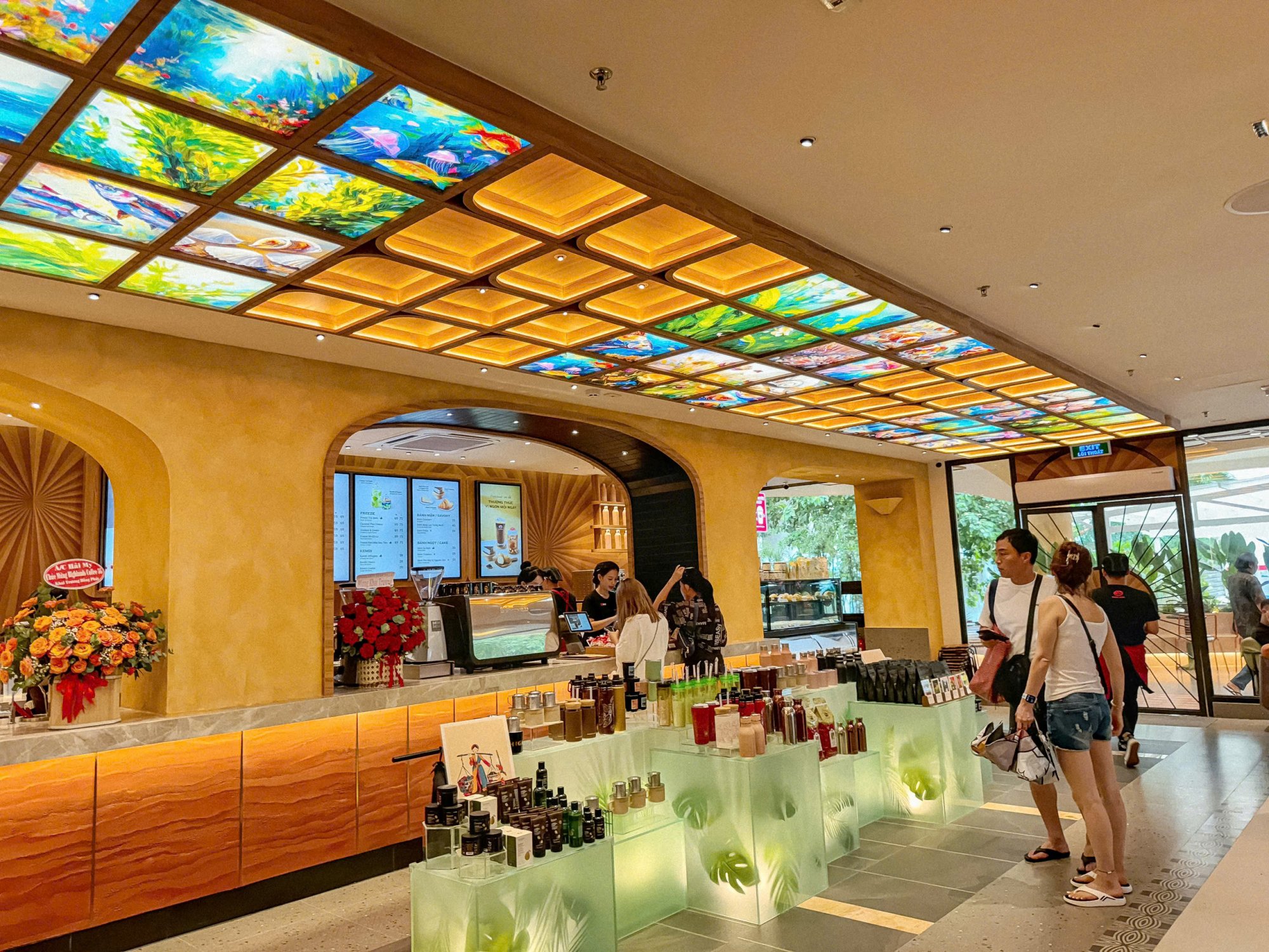Top 10 Quán Highlands Coffee Nha Trang Đẹp Nhất Đáng Trải Nghiệm 5 Highlands Coffee Viễn Đông Hotel 2