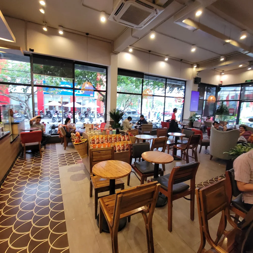 Top 10 Quán Highlands Coffee Nha Trang Đẹp Nhất Đáng Trải Nghiệm 6 Highlands Coffee Lê Thành Phương Nha Trang